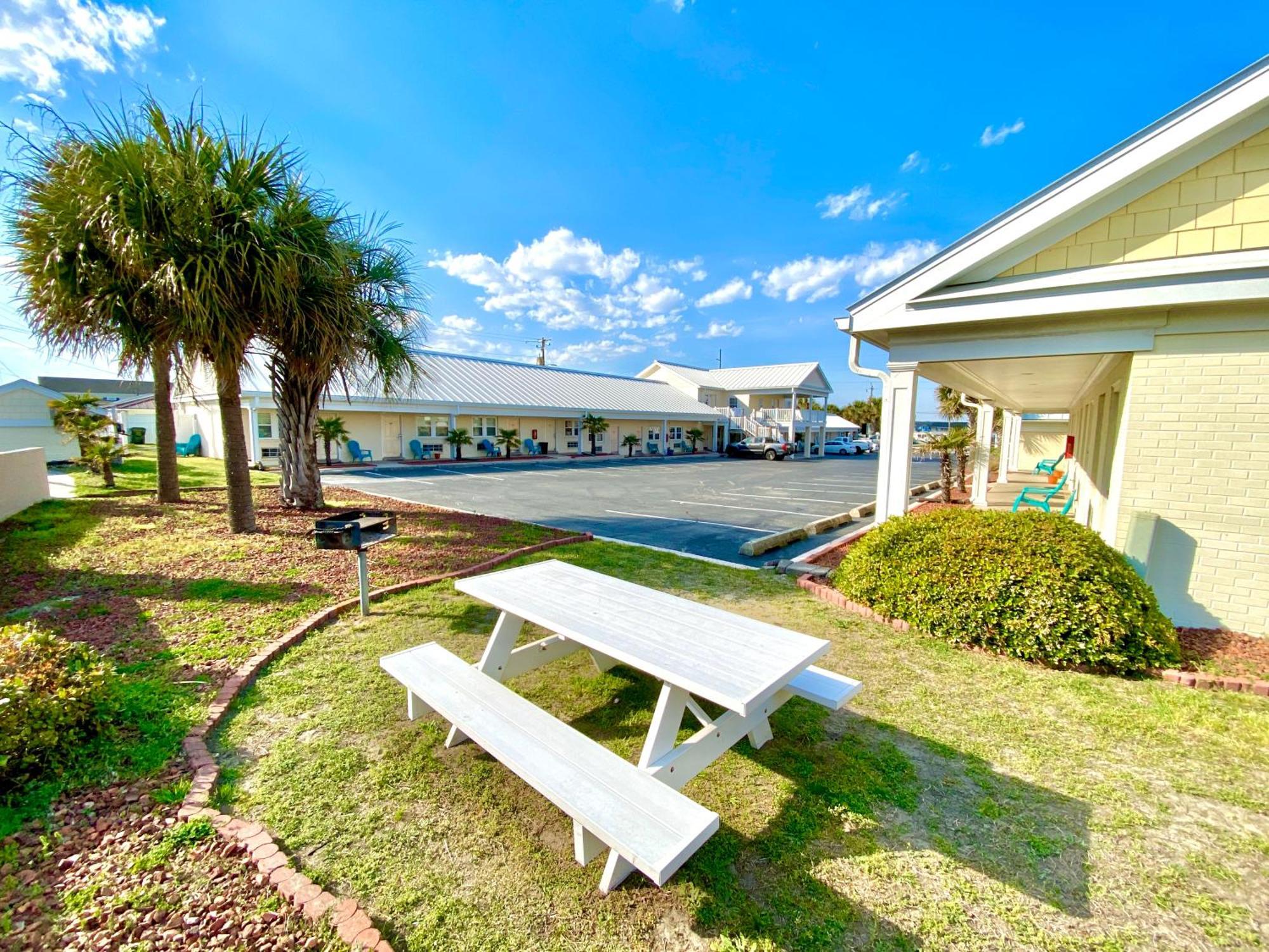 Island Inn Of Atlantic Beach Eksteriør billede